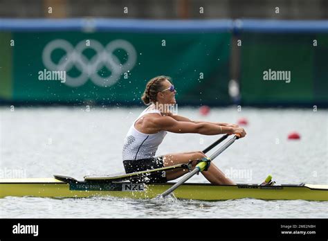  Emma Twigg: A Talented Rower with an Impressive Career Journey 