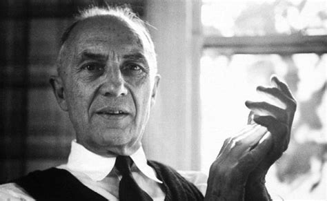  Uncovering the Life of William Carlos Williams: Exploring His Early Years and Education