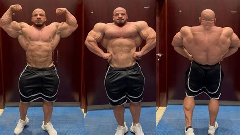 A Glimpse into Drew Jones' Impressive Figure and Fitness Routine