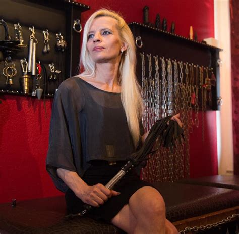 Age is Just a Number: Meet the Young and Talented Domina Dakota