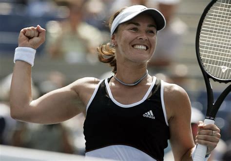 An In-depth Look into Martina Hingis' Accumulated Wealth