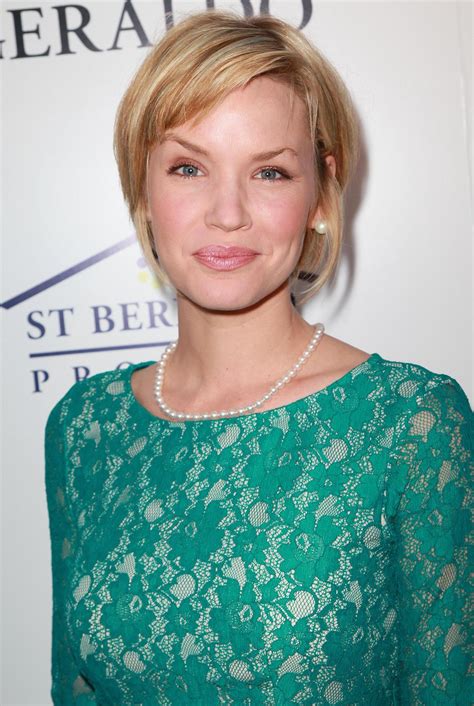 Ashley Scott's Personal Style and Fashion Choices