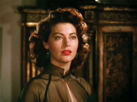 Ava Gardner: An Enigmatic Beauty of the Silver Screen