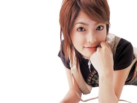 Aya Hirayama: A Rising Star in the Entertainment Industry