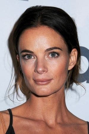 Biographical Insights on Gabrielle Anwar