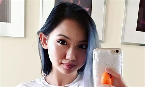 Breaking Stereotypes: Hannah Sugarcookie's Height and Confidence