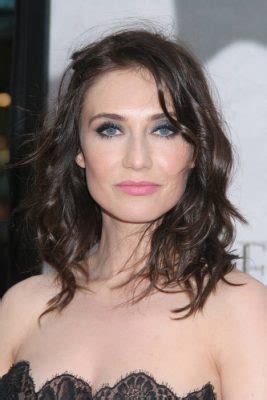 Carice Van Houten's Age: A Timeless Beauty