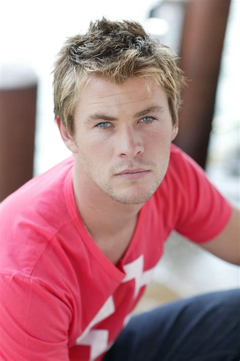 Childhood and Early Life: A Glimpse into Chris Hemsworth's Formative Years