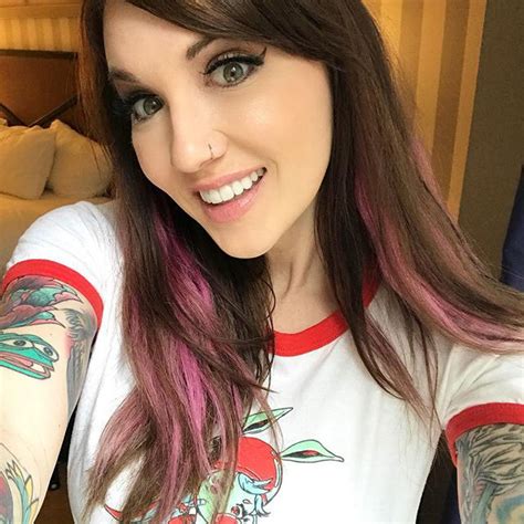 Creating Connections: The Impact of Erica Fett on her Growing Fanbase
