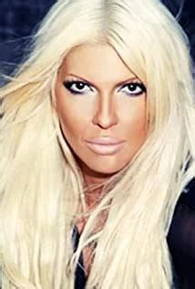 Discovering Jelena Karleusa's Height and Figure