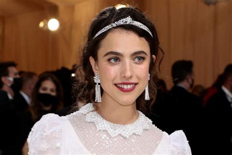 Diving into Margaret Qualley's personal and romantic life
