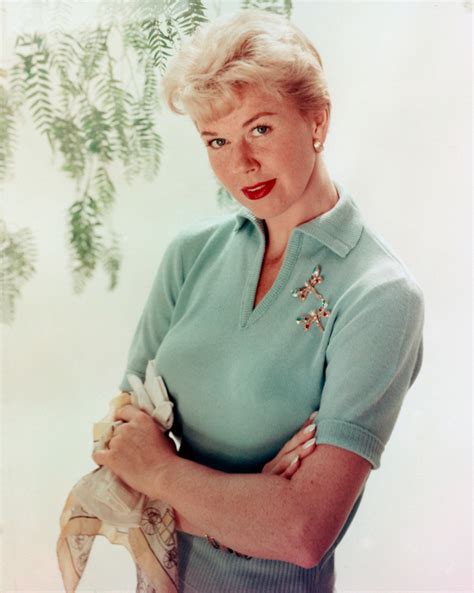 Exploring Doris Day's Eternal Beauty and Timeless Silhouette