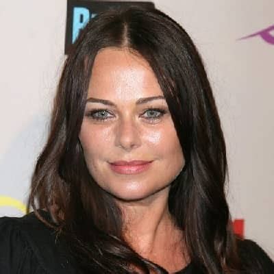 Exploring Polly Walker's Net Worth and Career Achievements