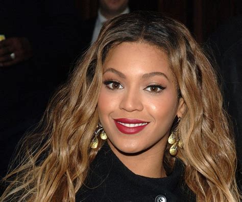 Exploring the Personal Life and Accomplishments of the Iconic Beyonce