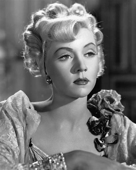 Gloria Grahame's Iconic Roles: An In-depth Look at Her Memorable Filmography