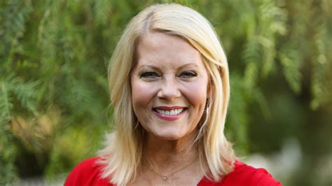 Going Beyond the Surface: Exploring Barbara Niven's Physique and Wellness