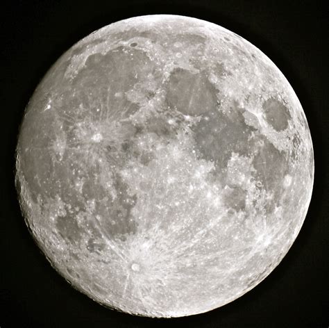 Height and Appearance of Lunar Beam