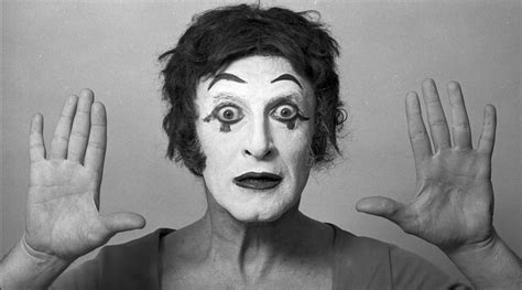 Height and Figure: The Physical Attributes of Marceau Suicide