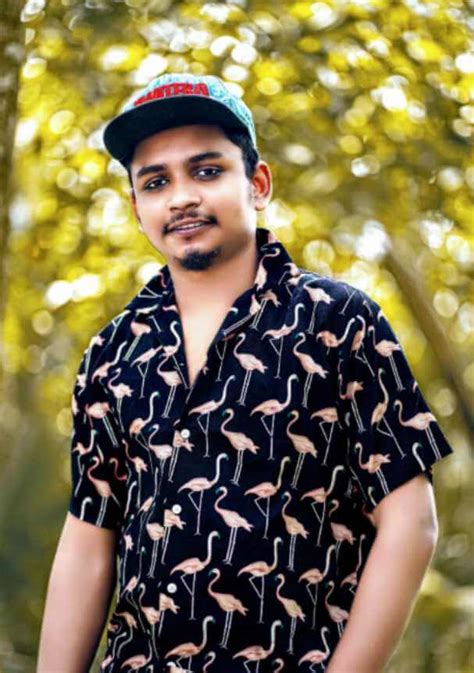 Introducing a Rising Talent: Samz Vai's Journey in the Music Industry