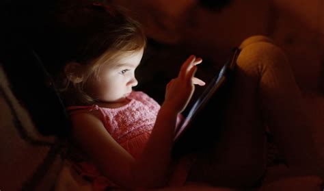 Minimize Exposure to Electronic Devices before Bedtime