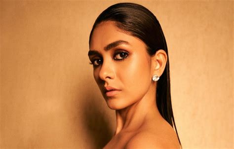 Mrunal Thakur: An Inspiring Journey to Stardom