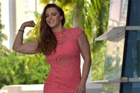 Rise to Fame: Linda Durbesson's Journey in Fitness