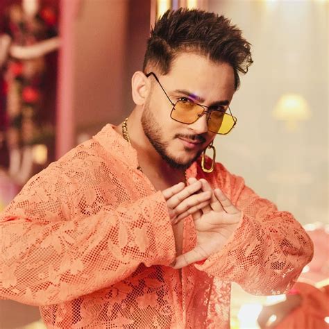 Rise to Stardom: Millind Gaba's Journey to Fame and Achievement