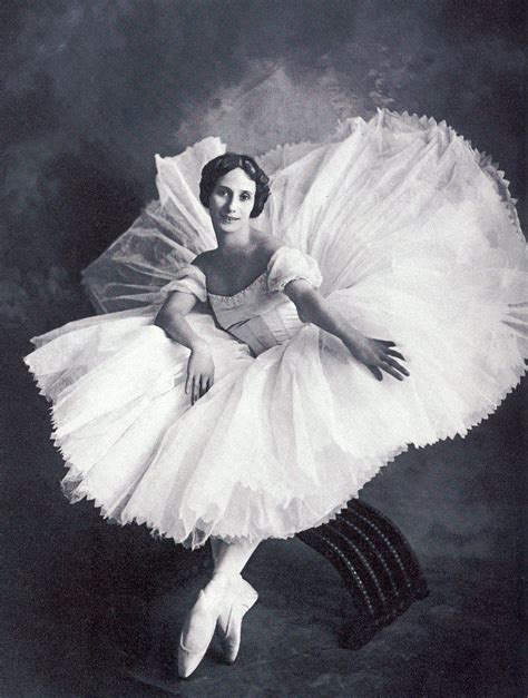 Rising Stardom: Anna Pavlova's Career and Achievements as a Ballet Dancer