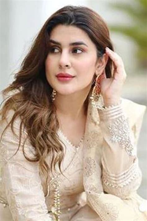 Rising to Stardom: Kubra Khan's Career in the Entertainment Industry