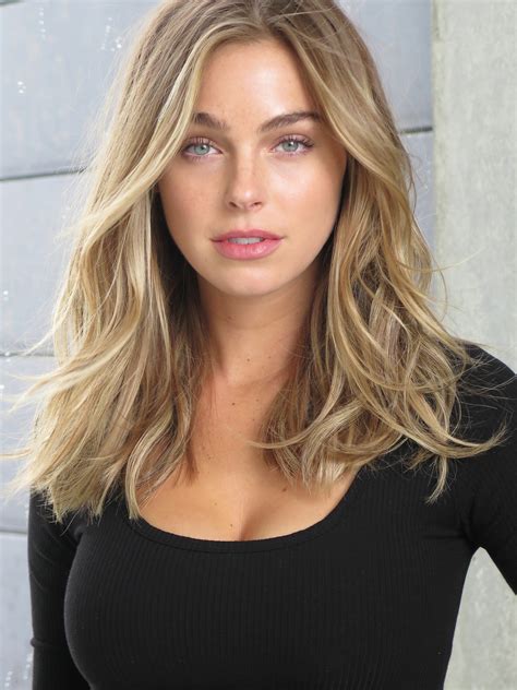 The Ascent of Elizabeth Turner in the Fashion Industry