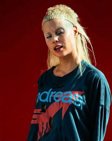 The Enigmatic Style and Envy-Worthy Physique: Unveiling Yolandi Visser's Distinctive Charm