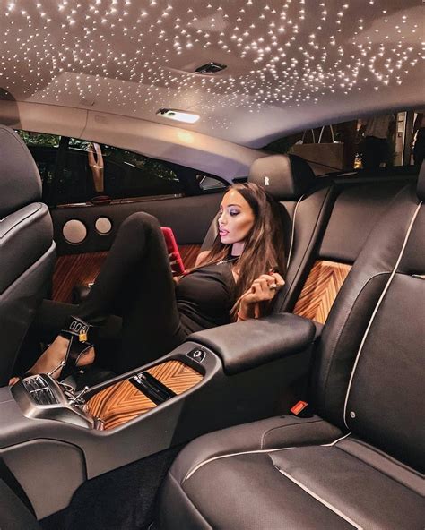 The Glamorous Life: Bianca Cruzzz's Luxurious Lifestyle