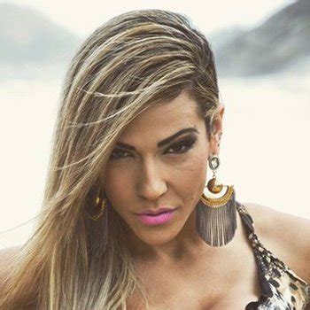 The Height and Body Measurements of Veronica Araujo