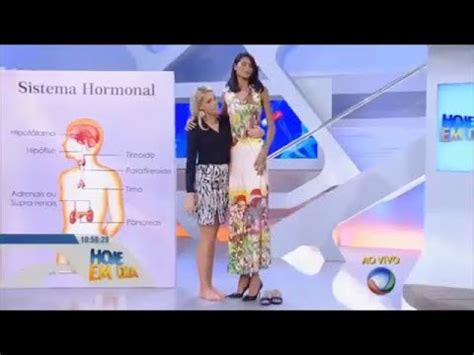 The Height of Fame: Ana Hickmann's Impressive Stature