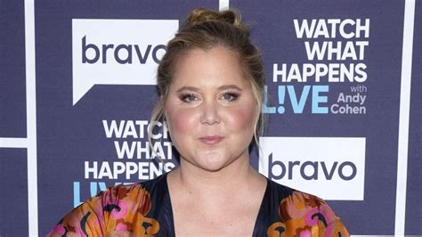 The Journey of Amy Schumer: A Closer Look into her Life, Career, and the Path to Success