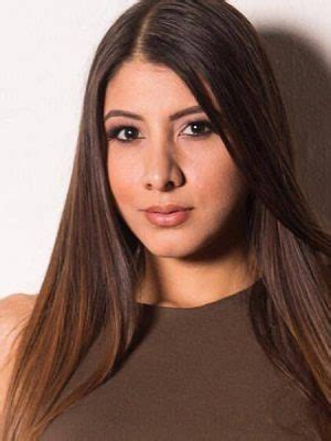 The Success Behind the Talent: Elsa Galvan's Financial Empire and Sources of Income