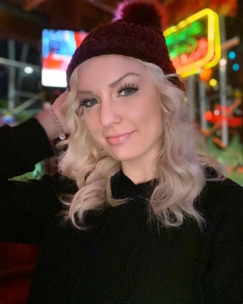 Unveiling Kenzie Taylor's Age, Height, and Figure