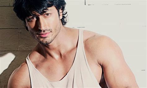 Unveiling Vidyut Jammwal's Net Worth and Assets