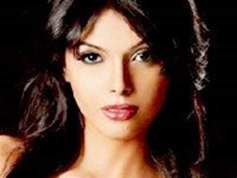 Unveiling the Enigma: Discovering Sherlyn Chopra's Age and Height
