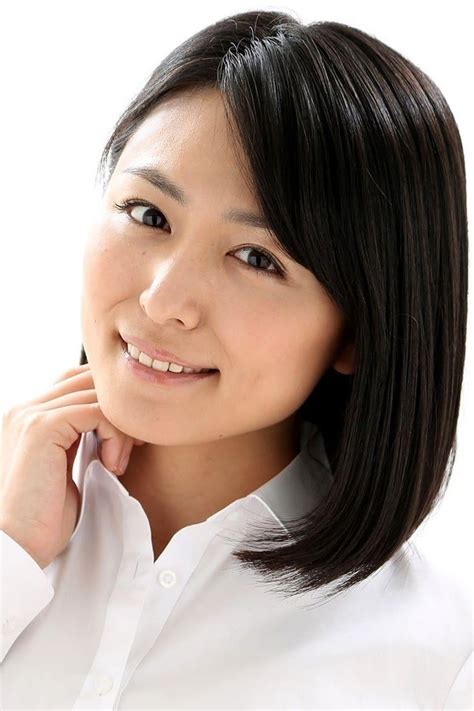 Yukie Kawamura: A Rising Star in the Entertainment Industry